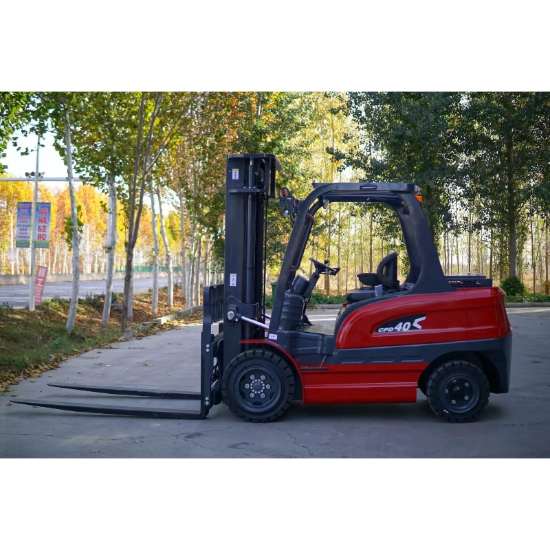 High-Performance Electric Forklift for All Terrain Use