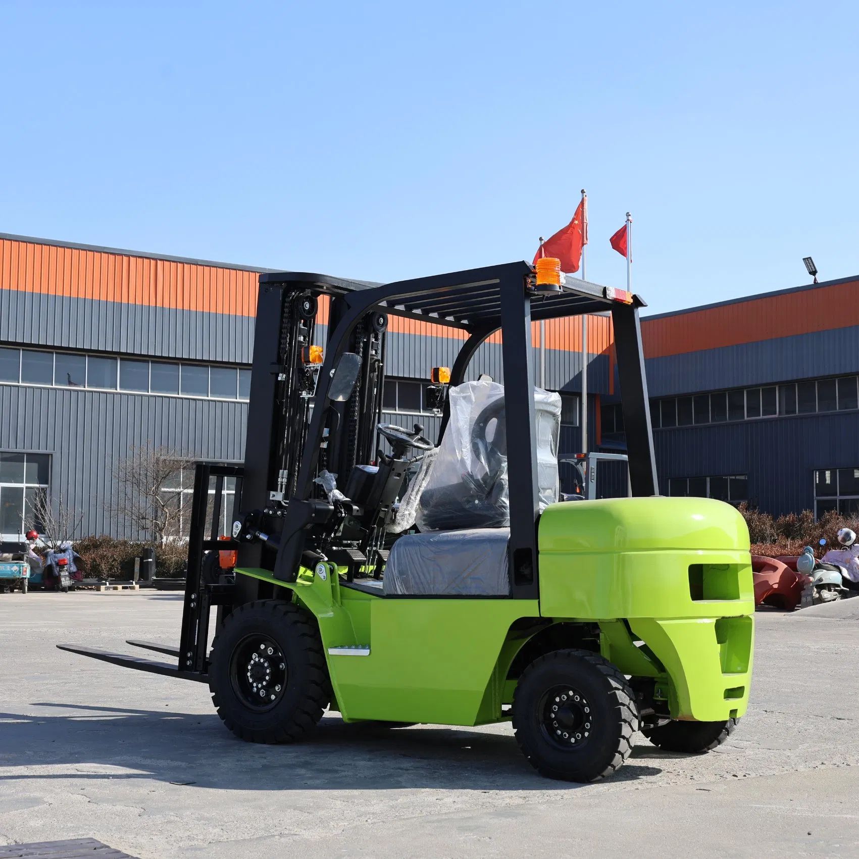 China Manufacturer 3 Ton 3.5 Ton 3000kg 3500kg Warehouse Diesel Forklift Heavy Duty Robust Design for Industrial Applications