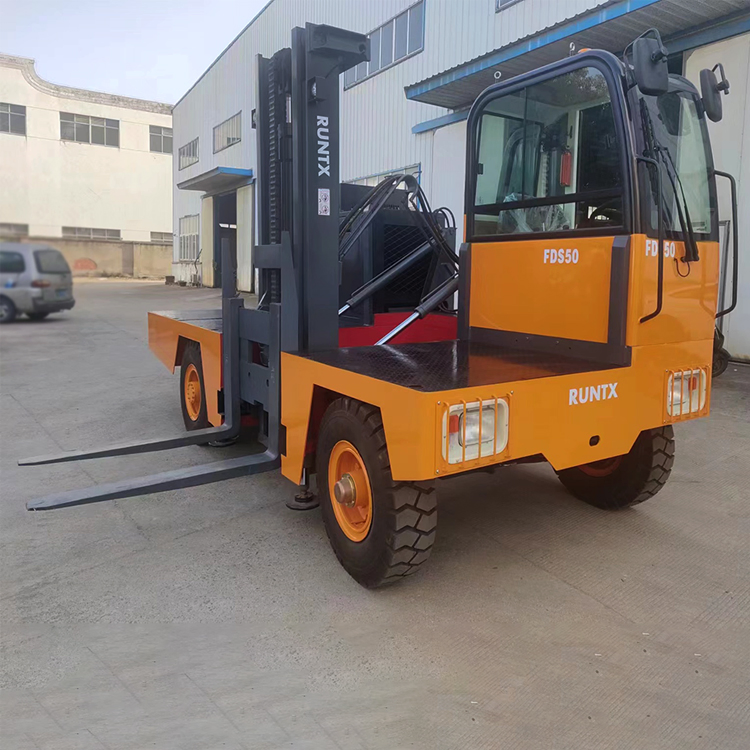 Runtx 3ton Electric Forklift Side Loading Forklift Side Loader Forklift for Sale