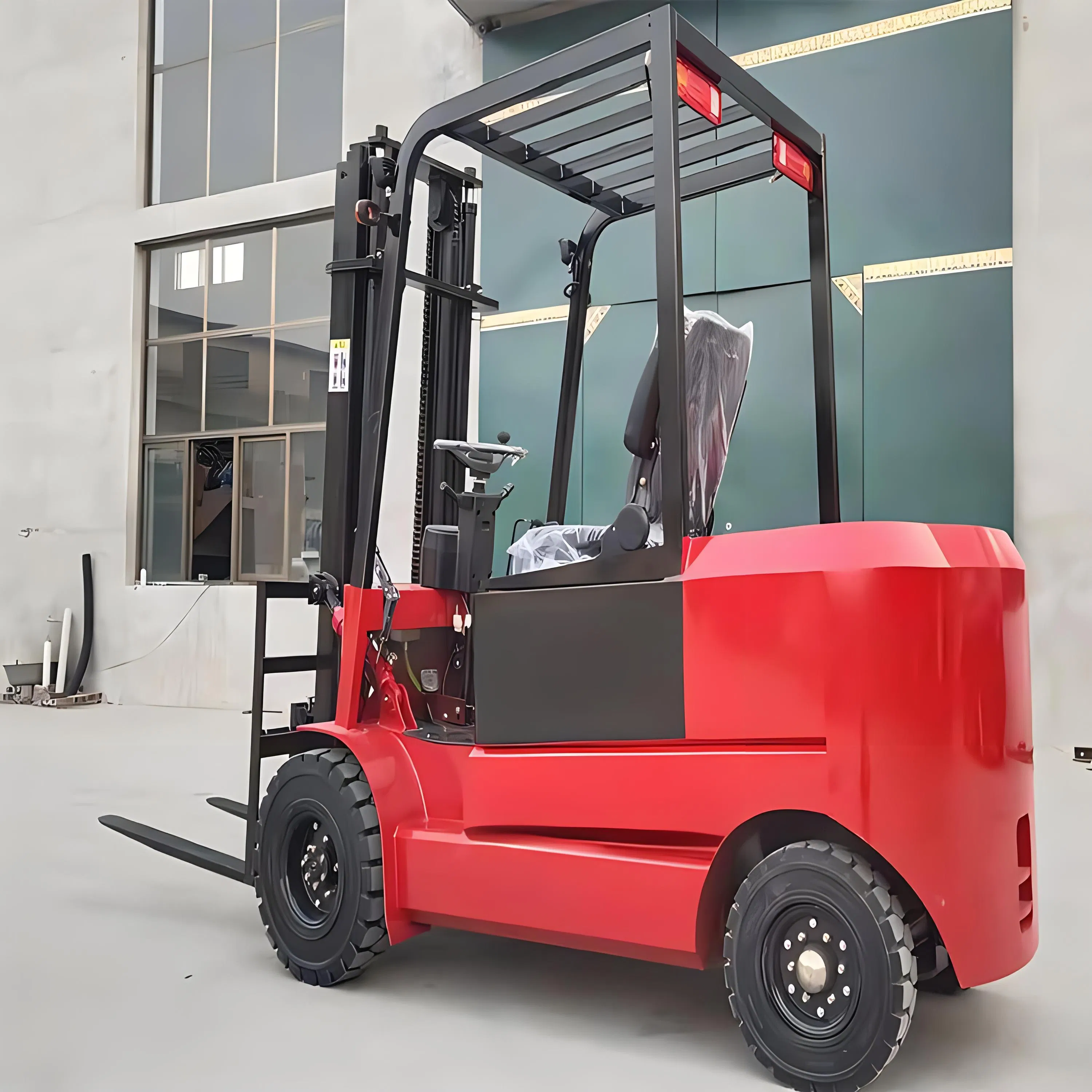 2.0 Ton Electrical Lithium Battery Forklift/Smart Forklift with Automated Features