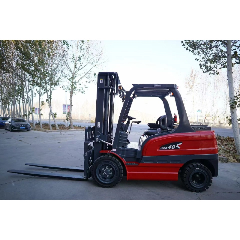 High-Performance Electric Forklift for All Terrain Use