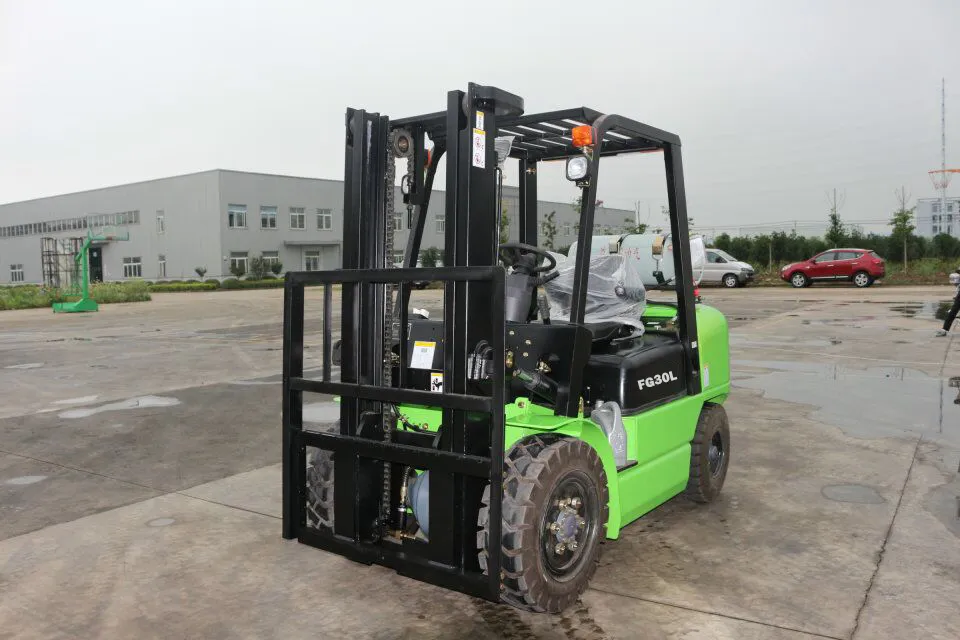 Gasoline LPG Forklift View 1