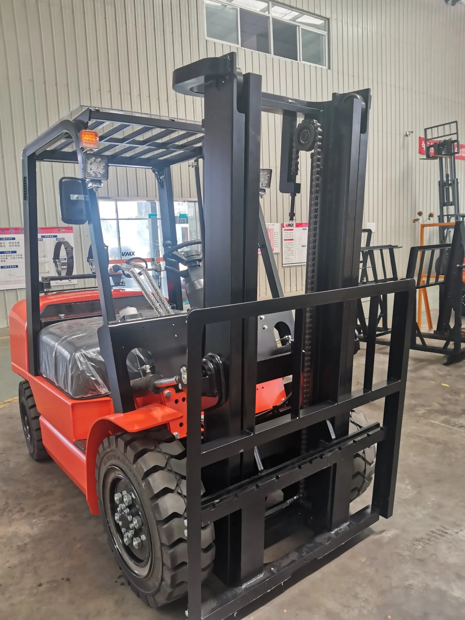 Rate Capacity 3t 3.5t Gasoline Engine Heavy Gp Standard Packing LPG Forklift Truck for Sale