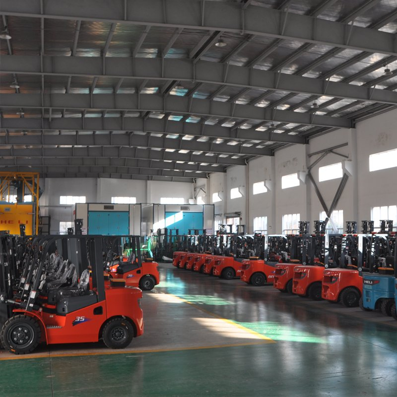 Heli Forklift Electric and Gasoline for Rough Terrain Transport Versatile Telescopic Forklift
