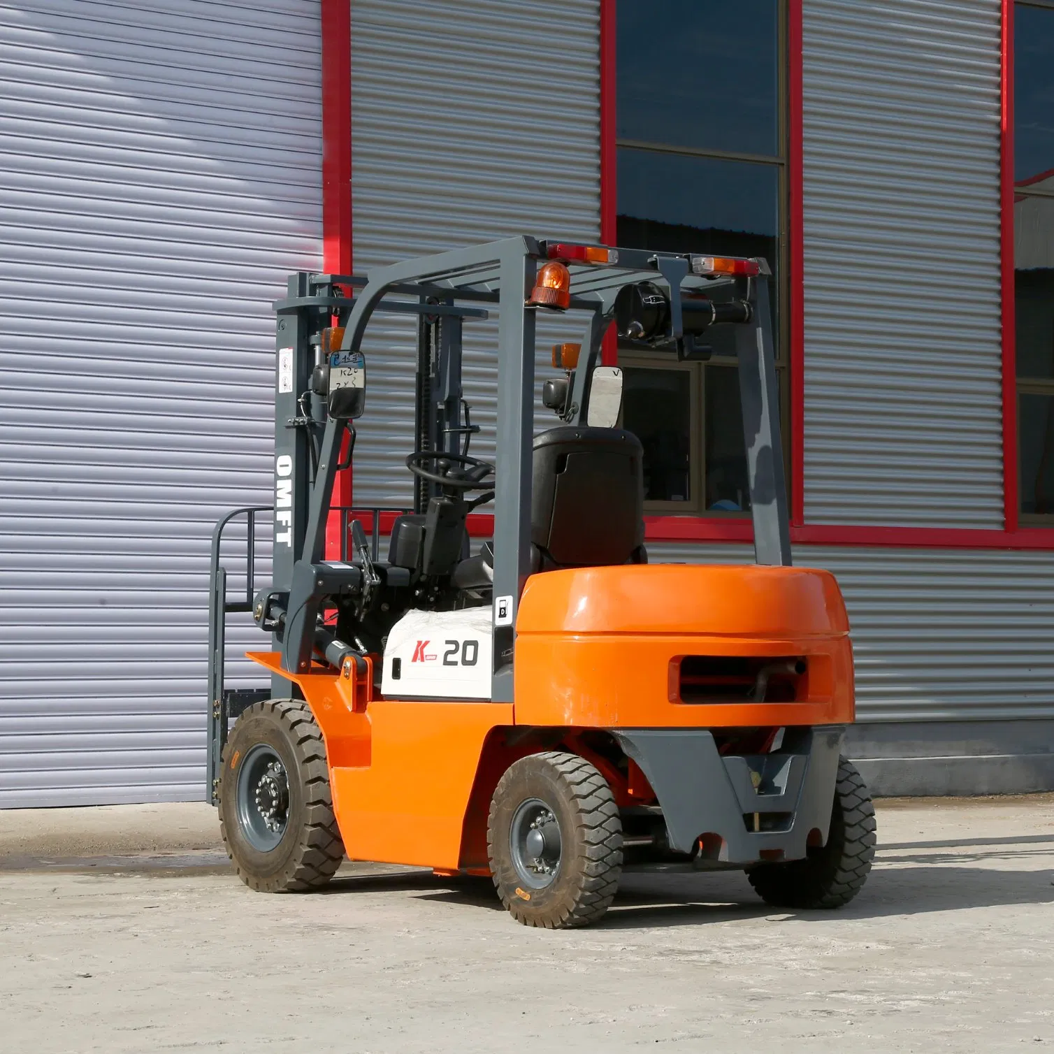 China 2.5ton Gasoline Lp Gas Dual Fuel Forklift Truck with Side Shift Solid Tyre Toyota Technical Petrol LPG Forklift