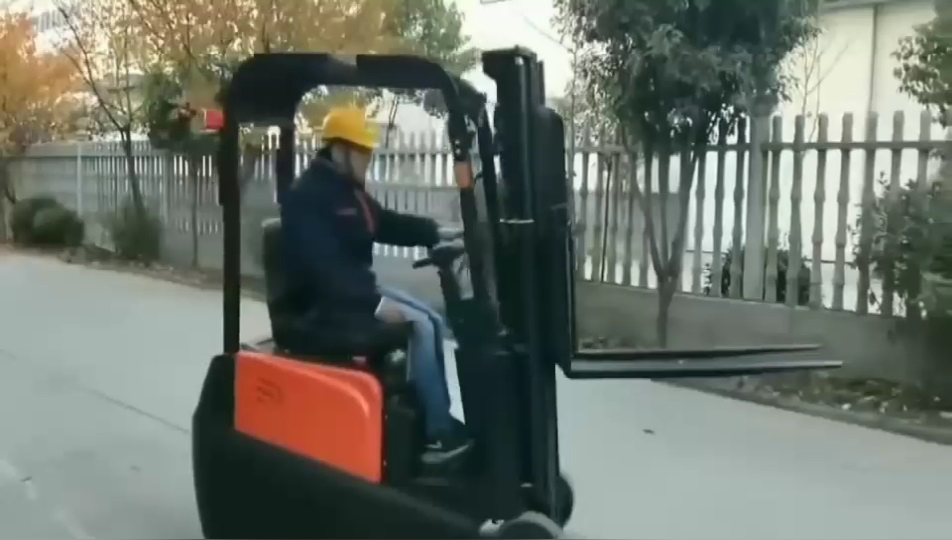 Agv Electrical Forklift Robot Automated Guided Vehicle Forklift for Warehouse Factory