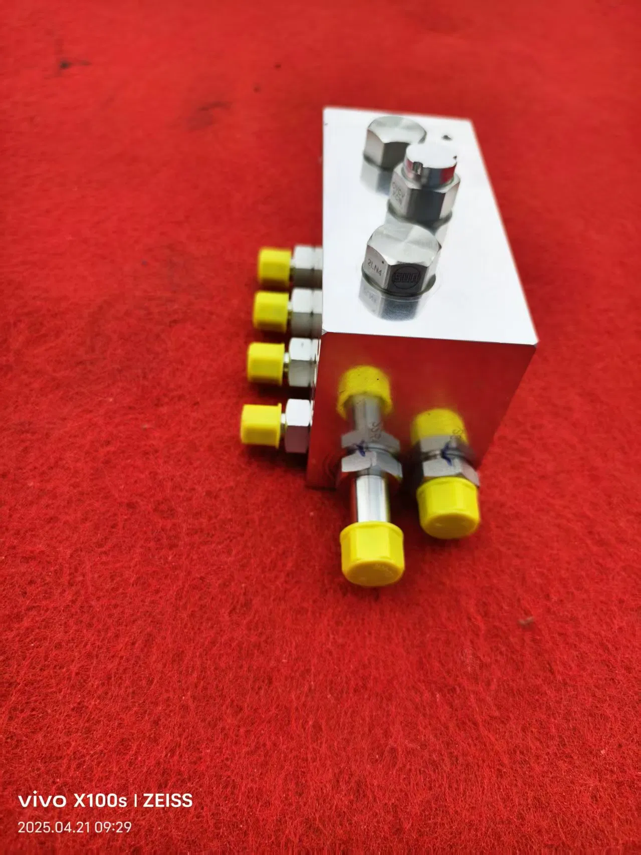 Cascade 50d Bale Clamp Attachment for Forklift Soft Bag Handling