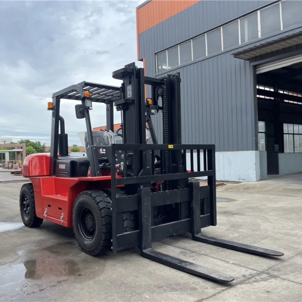 China Supplier of 5 Ton 6 Ton 7 Ton 8 Ton Diesel Engine Forklift with Famous Engine Heavy Duty Warehouse &amp; Construction Use