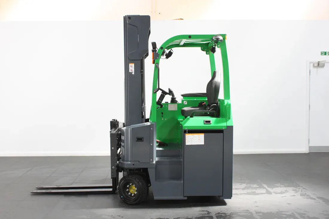 Multi-Directional Forklift Feature 4