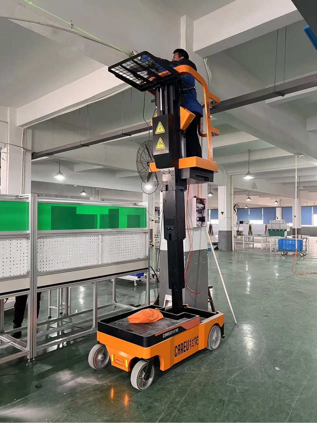 Best Selling High-Speed Flexible Electric Order Picker for Warehouse Market Mobile Table