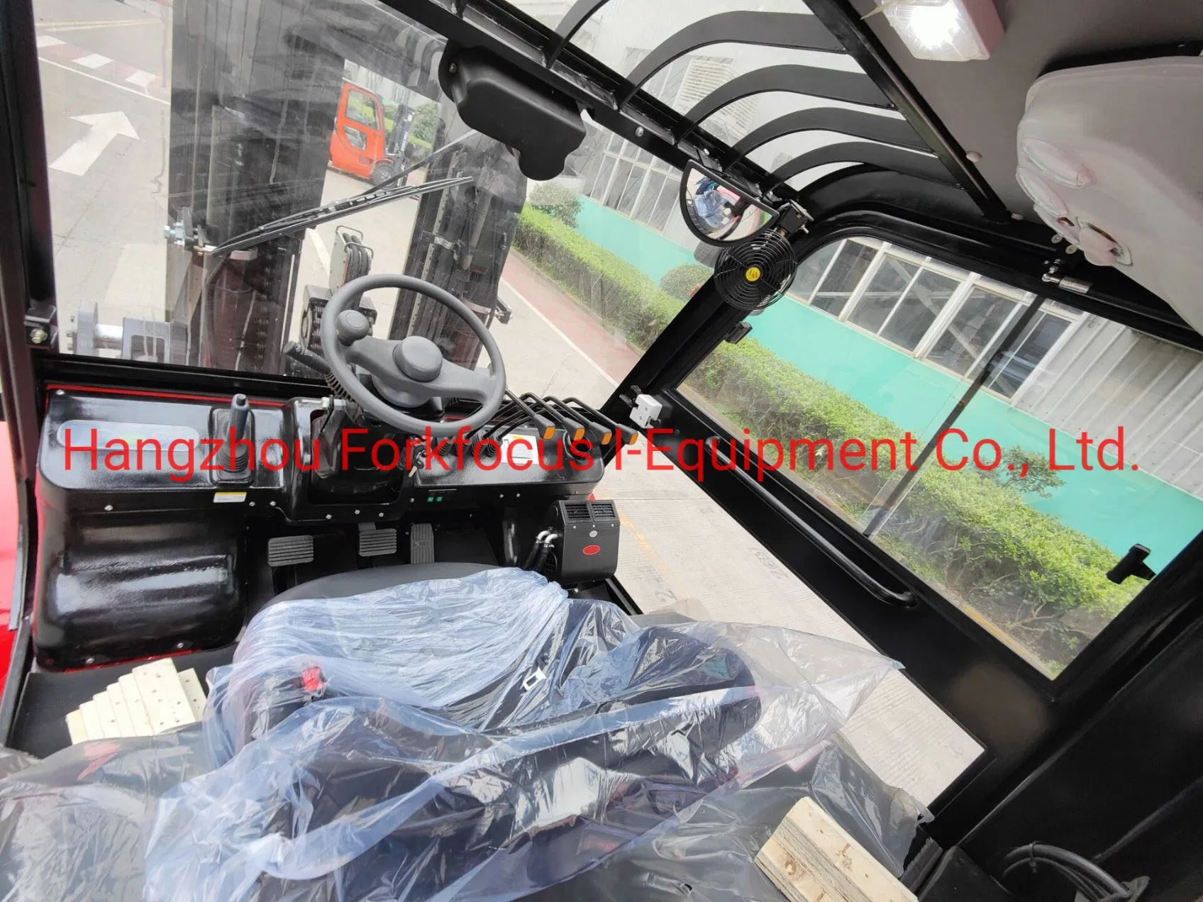 Hangcha Counterbalance Forklift 28ton Heavy Duty Forkfocus Truck with Container Mast