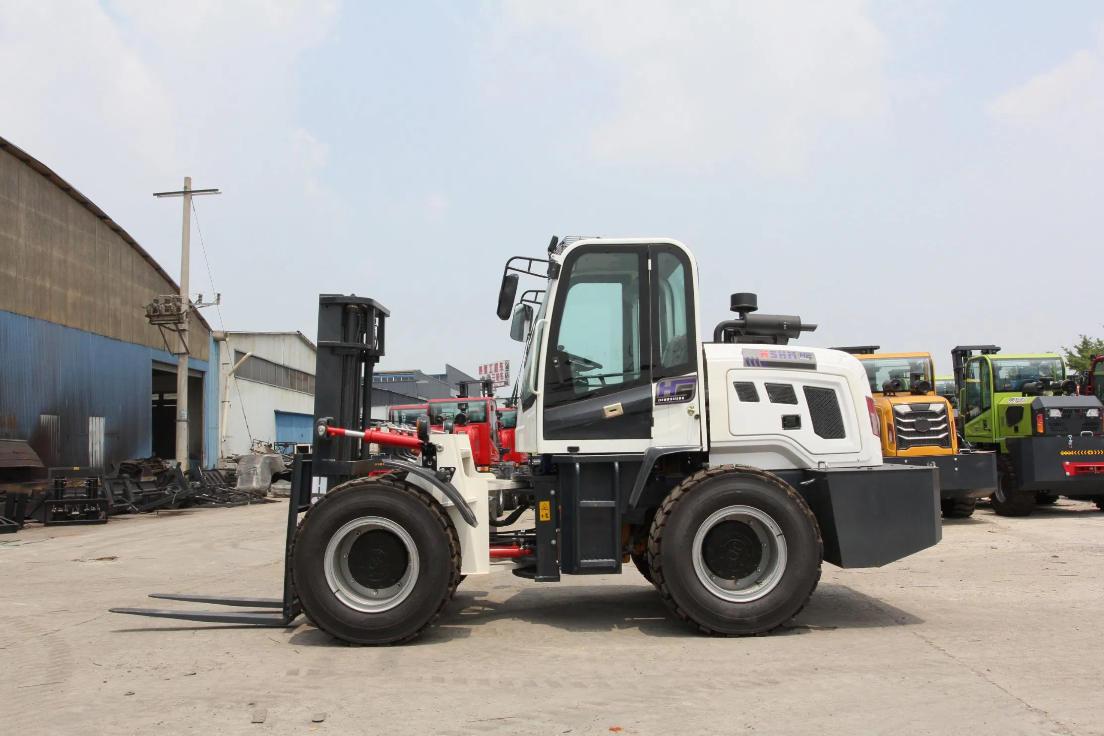 4t Mini Mini Four-Wheel Drive off-Road Forklift - Small Wheel Loader