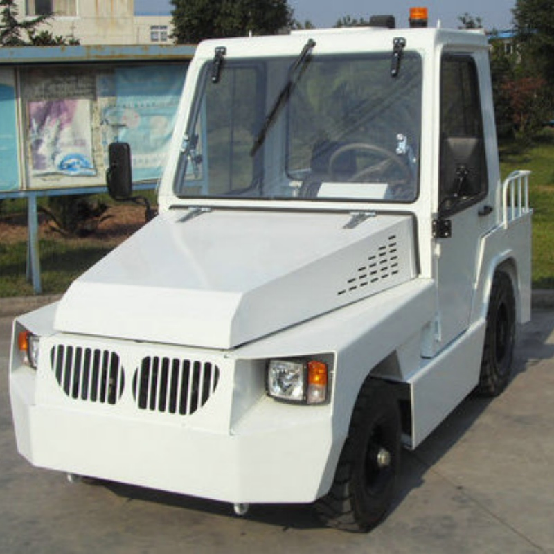 Diesel Airport Tow Tractor Aircraft Baggage Towing Tractor Airplane Push Back Tractors