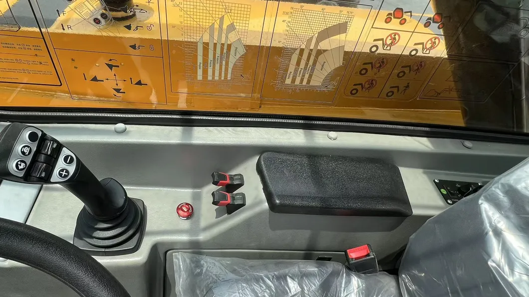 Detailed Telehandler View 4