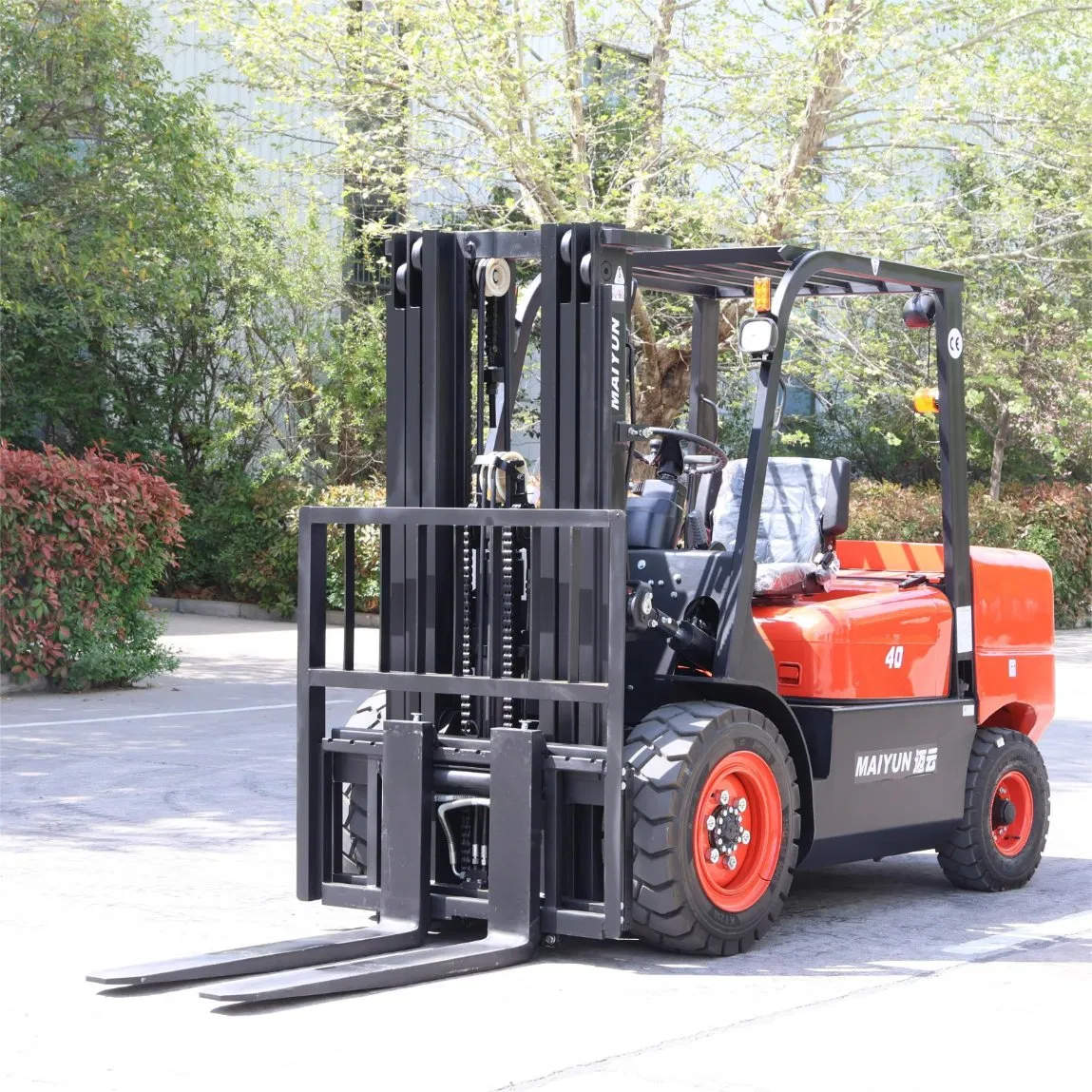 High Quality 2/2.5/3/3.5/4 Tons Diesel Forklift for Factories Warehouses Forklift Truck
