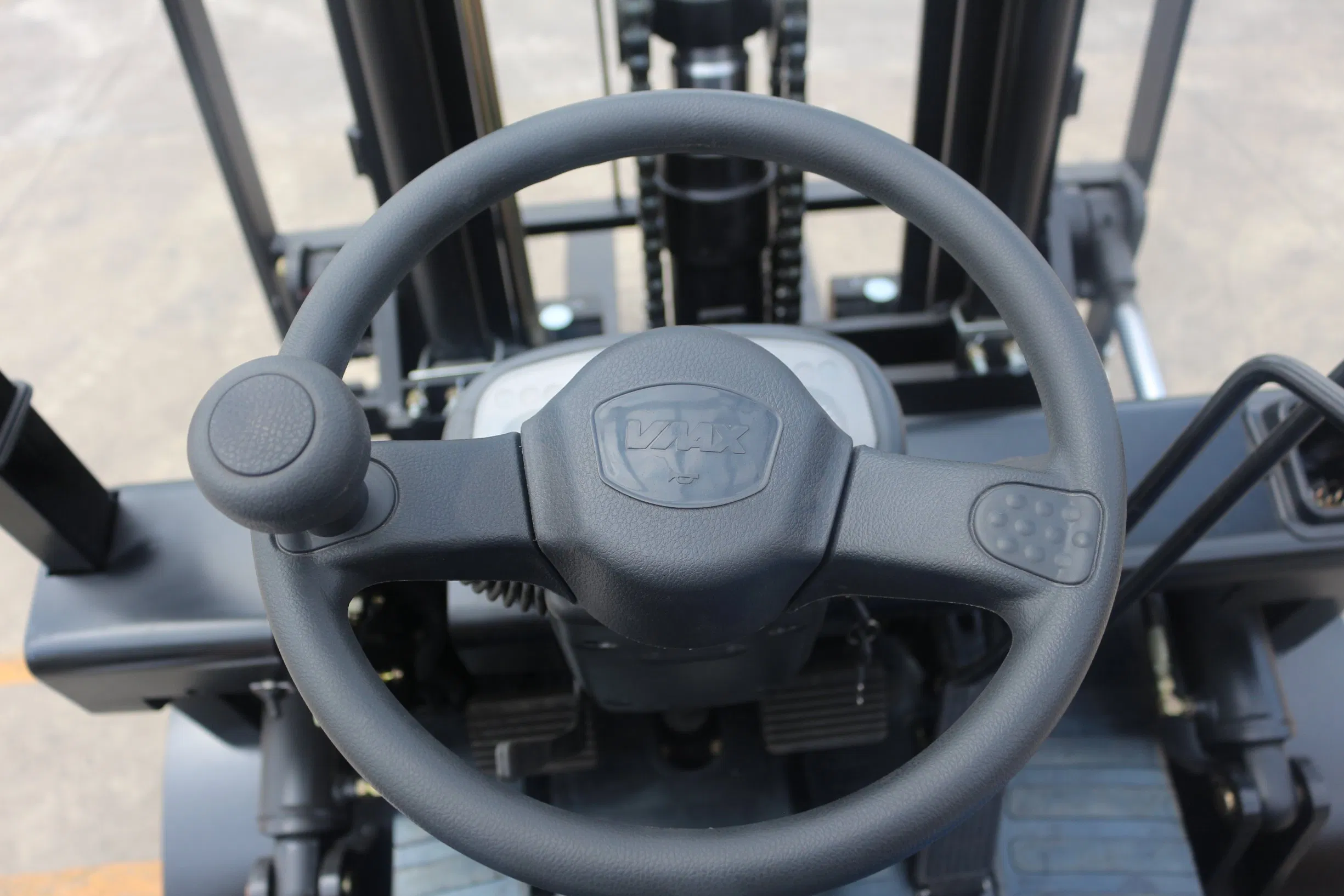 2.5 Ton 3ton Vmax LPG Gas Forklift with 3-Stage AC Motor Pallet Truck New Condition for Construction Industries