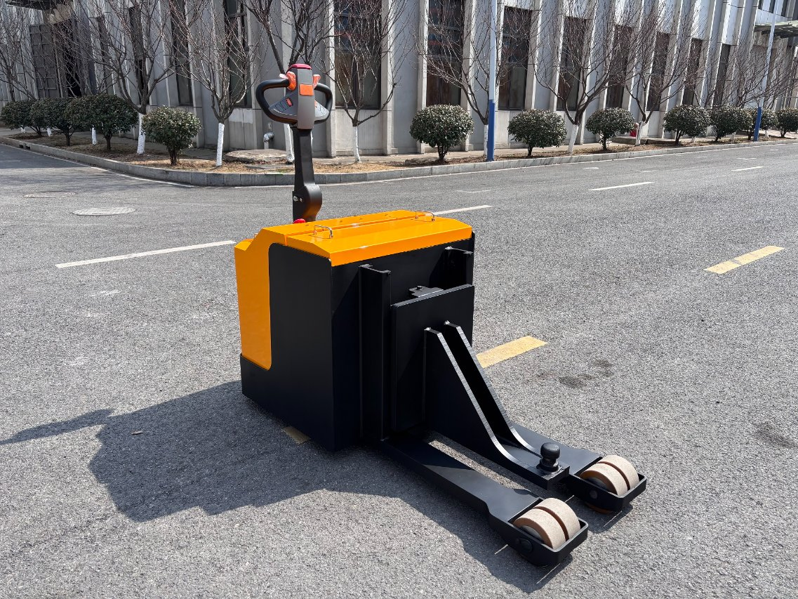 Original Factory Tow Tractor 5tons Electric Tractor Truck Electric Towing Tractortowing Cargo Conveyor Tug Tractor