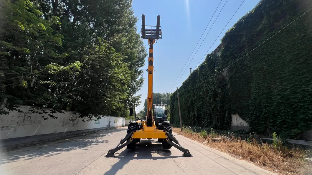 Rough Terrain Telehandler