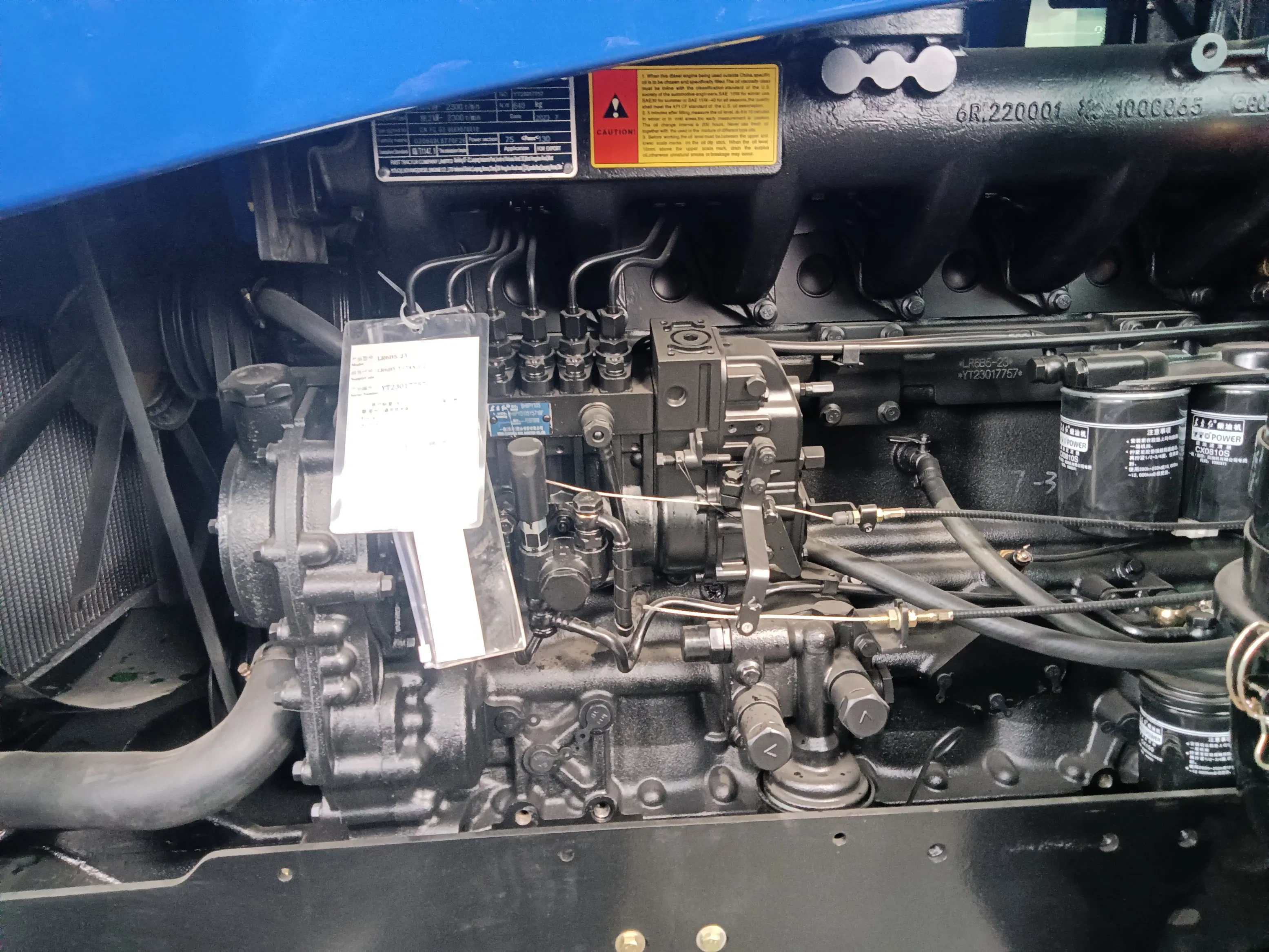 Heavy Duty Big Horsepower Size Agriculture 4X4 4WD Wheel Drive 160 180 200 300 HP Large Electric Mover Tow Tractor Farm Tractors