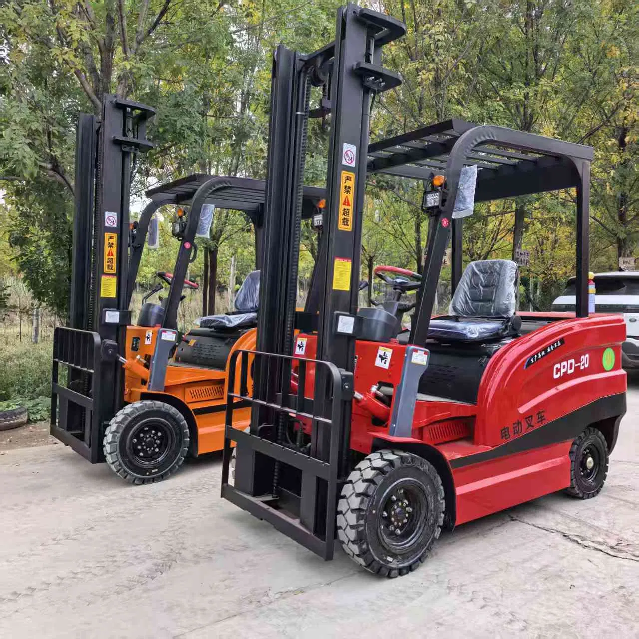 3500kg AC Motor Electric Forklift, Battery Driven, Suitable for Warehouse Use Four-Wheel Stacker Container Forklift