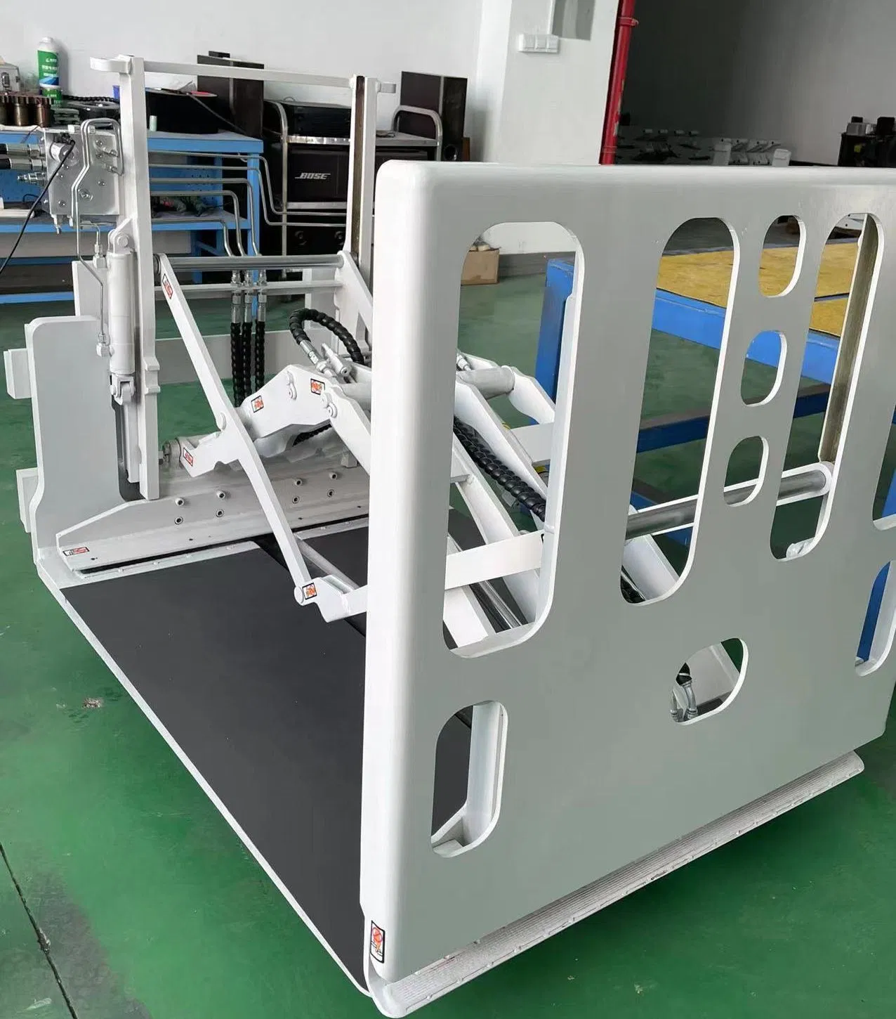 Forklift Customizable Attachment Push-Pull Pushoff ISO II/III Capacity 1.5t-2t