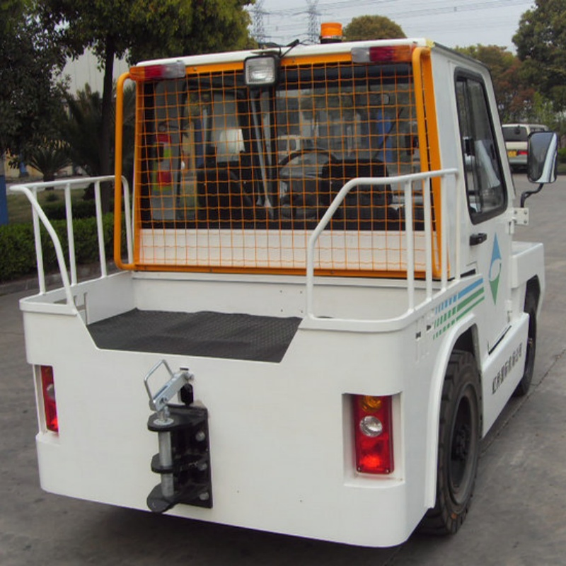 Diesel Airport Tow Tractor Aircraft Baggage Towing Tractor Airplane Push Back Tractors