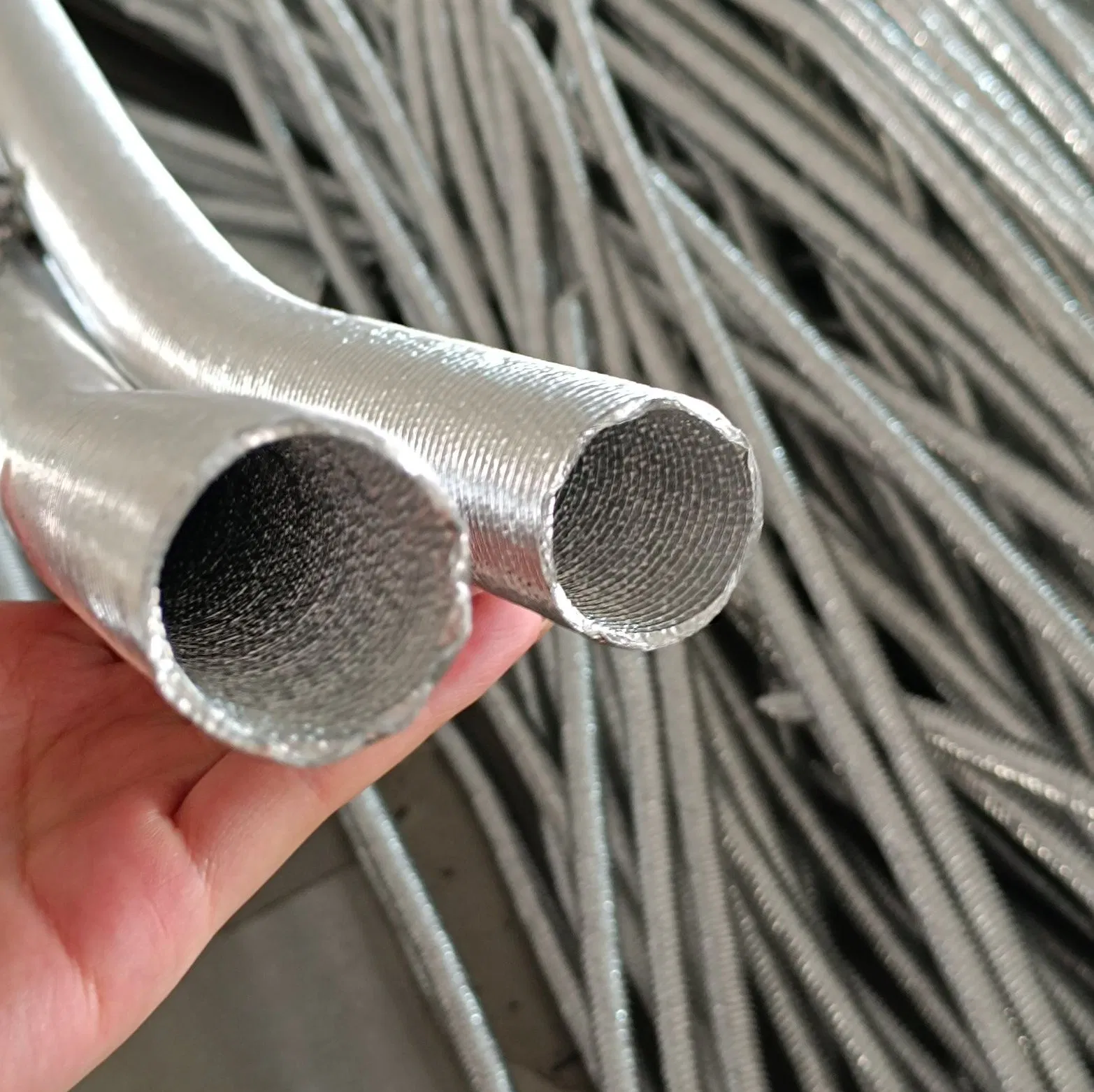 High Temperature Insulation Thermal Resistant Corrugated Flexible Aluminium Protection Pipe