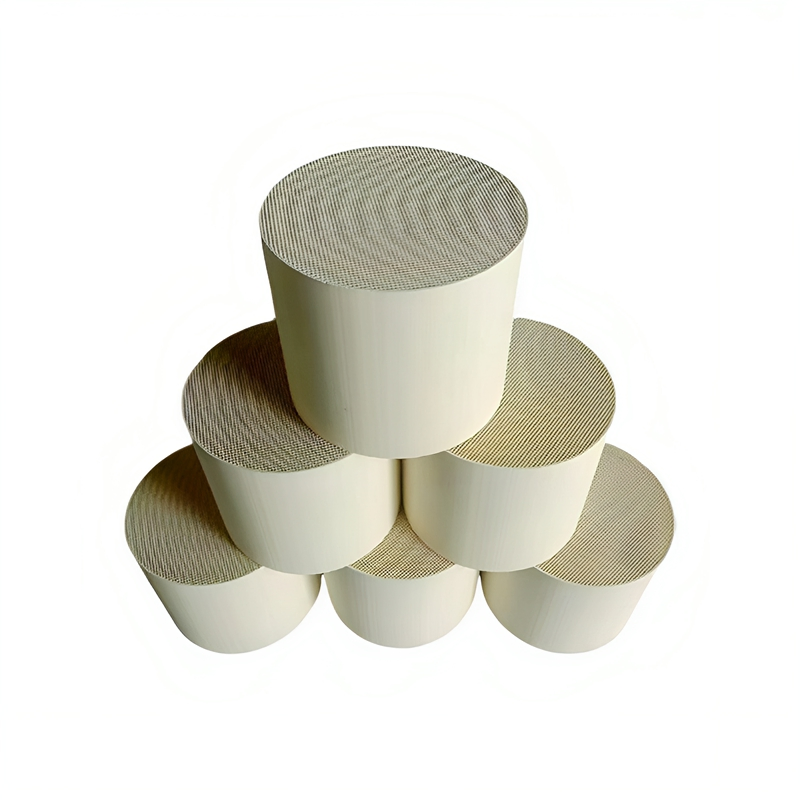 Cheap Price Euro 1 Quality Catalytic Converter for Corolla 1.6t Car Exhaust Pipe with Ceramic Catalyst Core Carrier