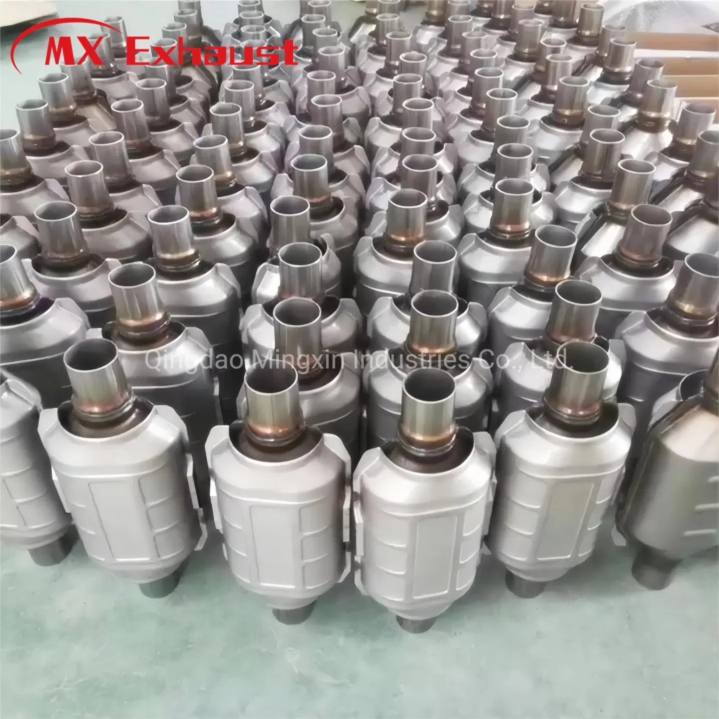 Universal Euro 4 High-Flow Ceramic Honeycomb Three Way Catalytic Converter