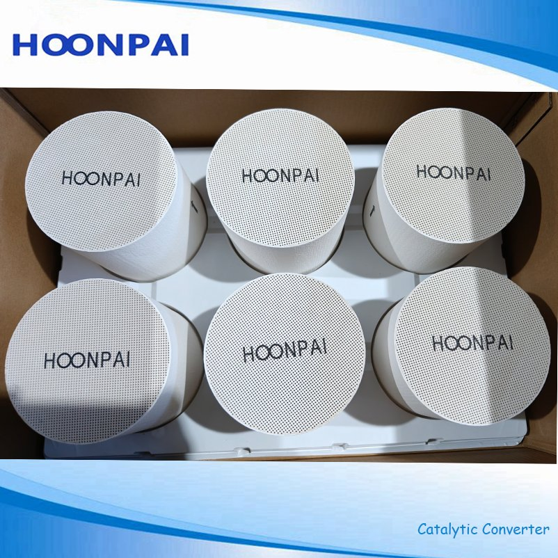 Diesel Engine Exhaust Ceramic Honeycom DPF Filter Inside Core Catalytic Converter for John Deere 574212