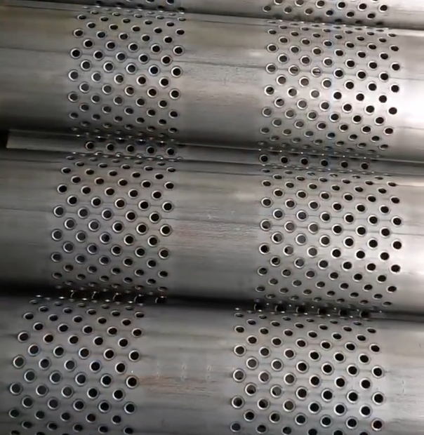 High-Temperature Resistant Perforated Stainless Steel Tubing (304/316/409L) for Exhaust System Heat Shields and Gas Flow