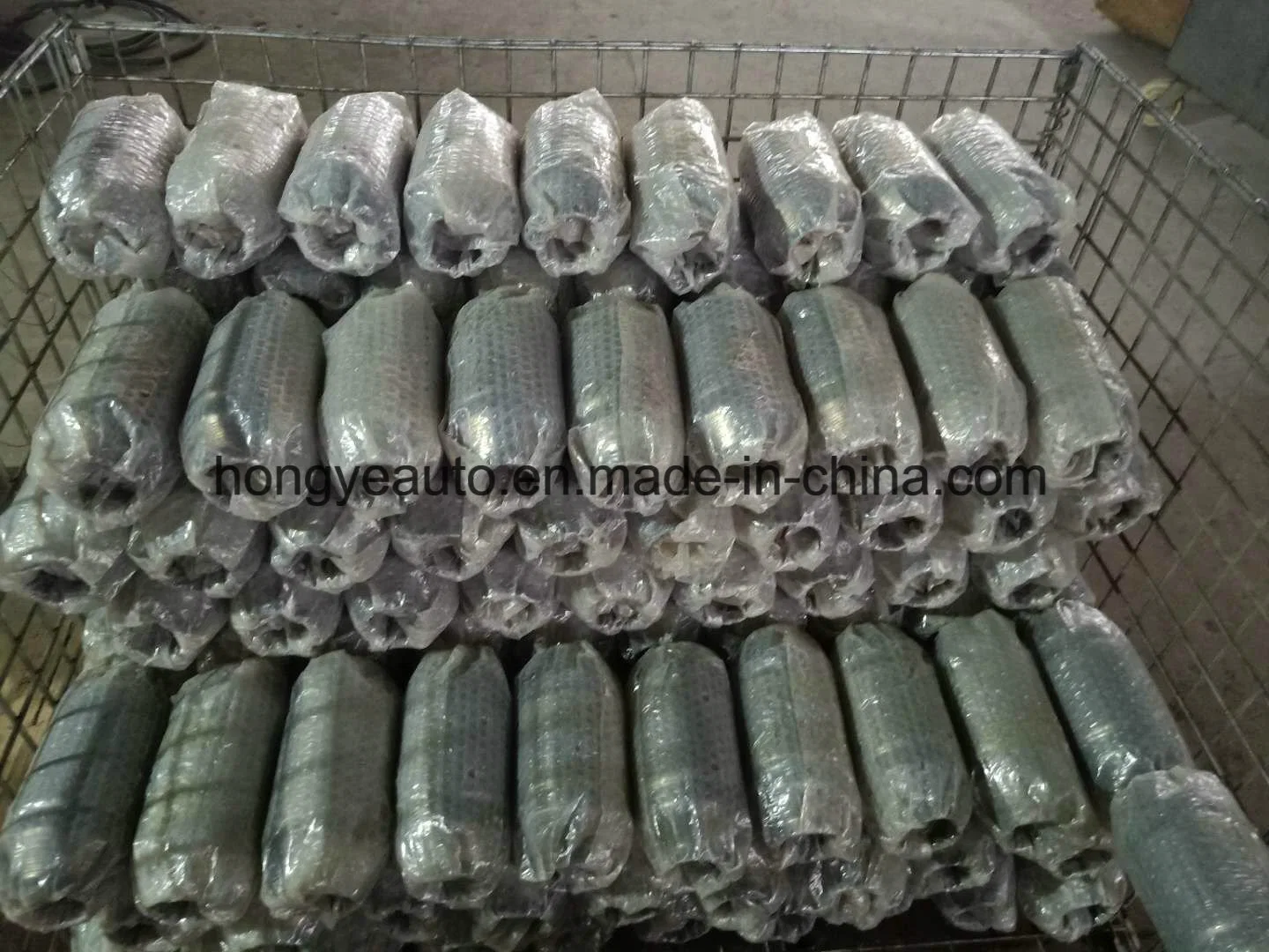 Stainless Steel Customizable Automotive Components Exhaust System Three Way Catalytic Converter Metal and Ceramic Core