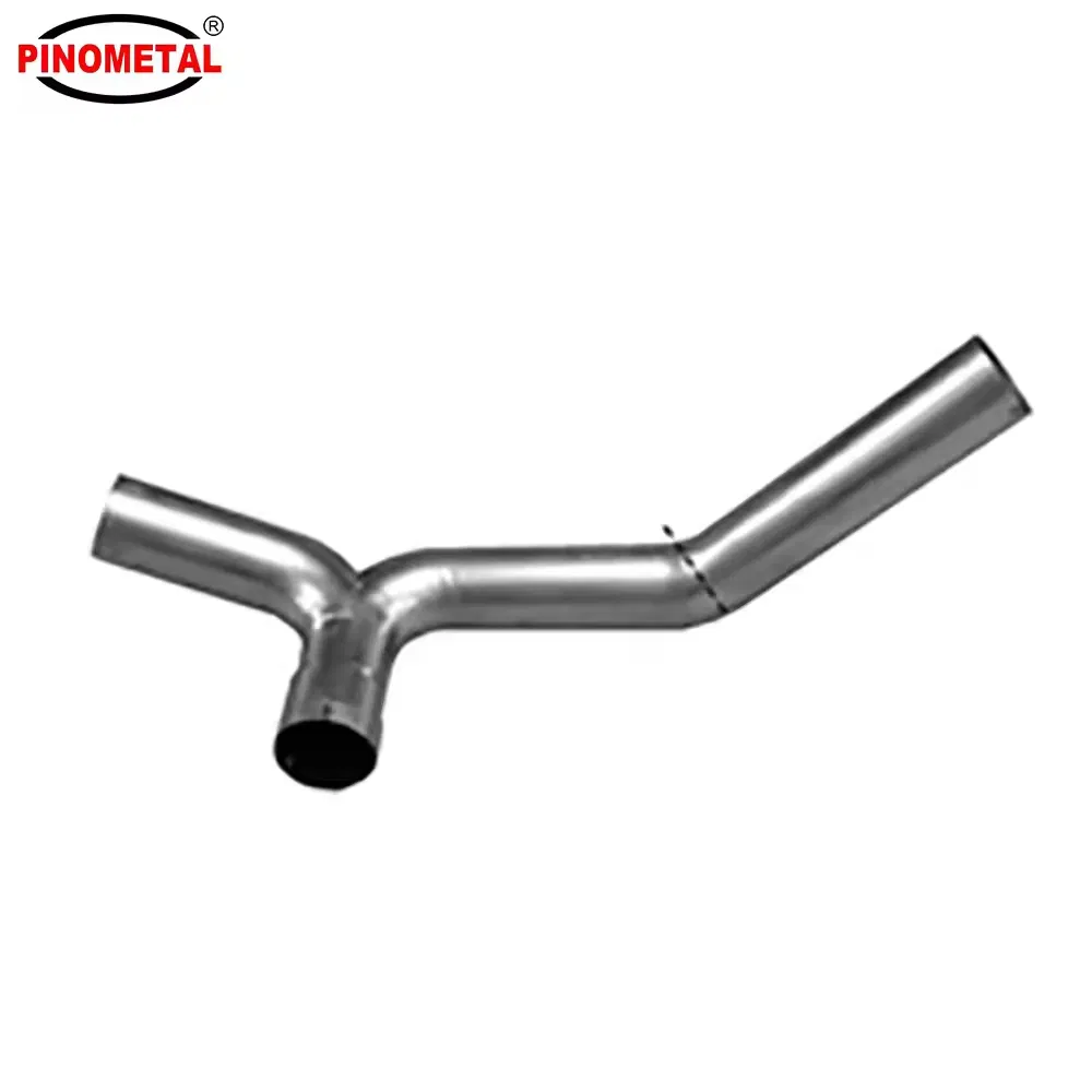 Exhaust Y-Pipe View 3