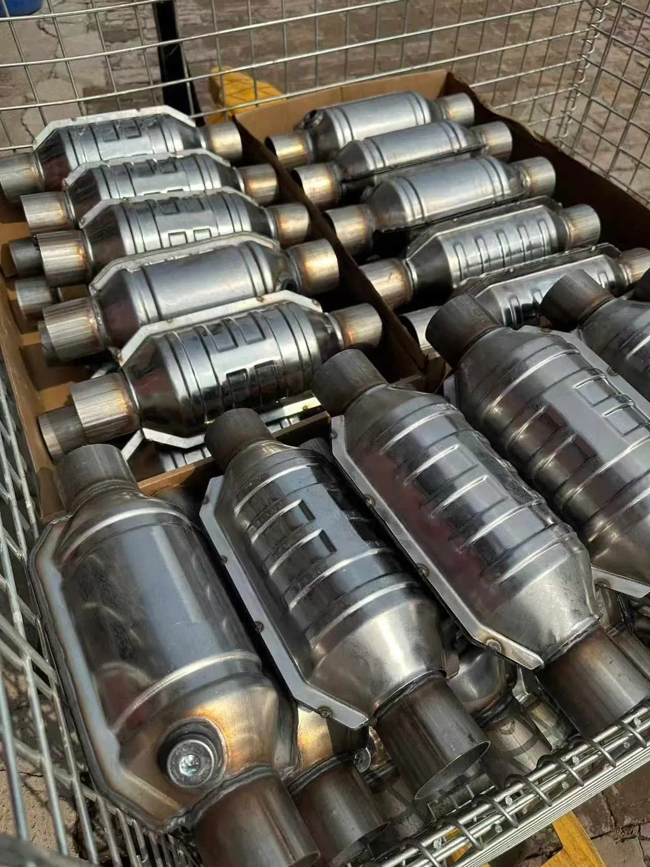 Catalyst Converter Catalytic OBD Euro 3/4/5 Car Exhaust Universal Catalytic Converter