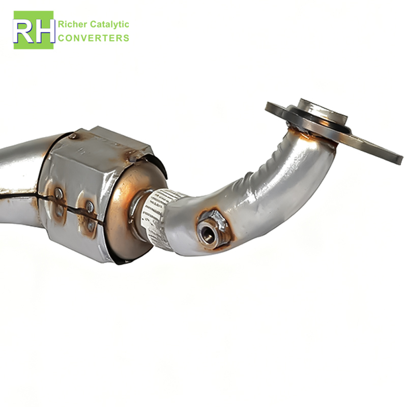 Car Exhaust Automotive Direct Fit Catalytic Converter for 2011-2017 Juke 1.6L L4