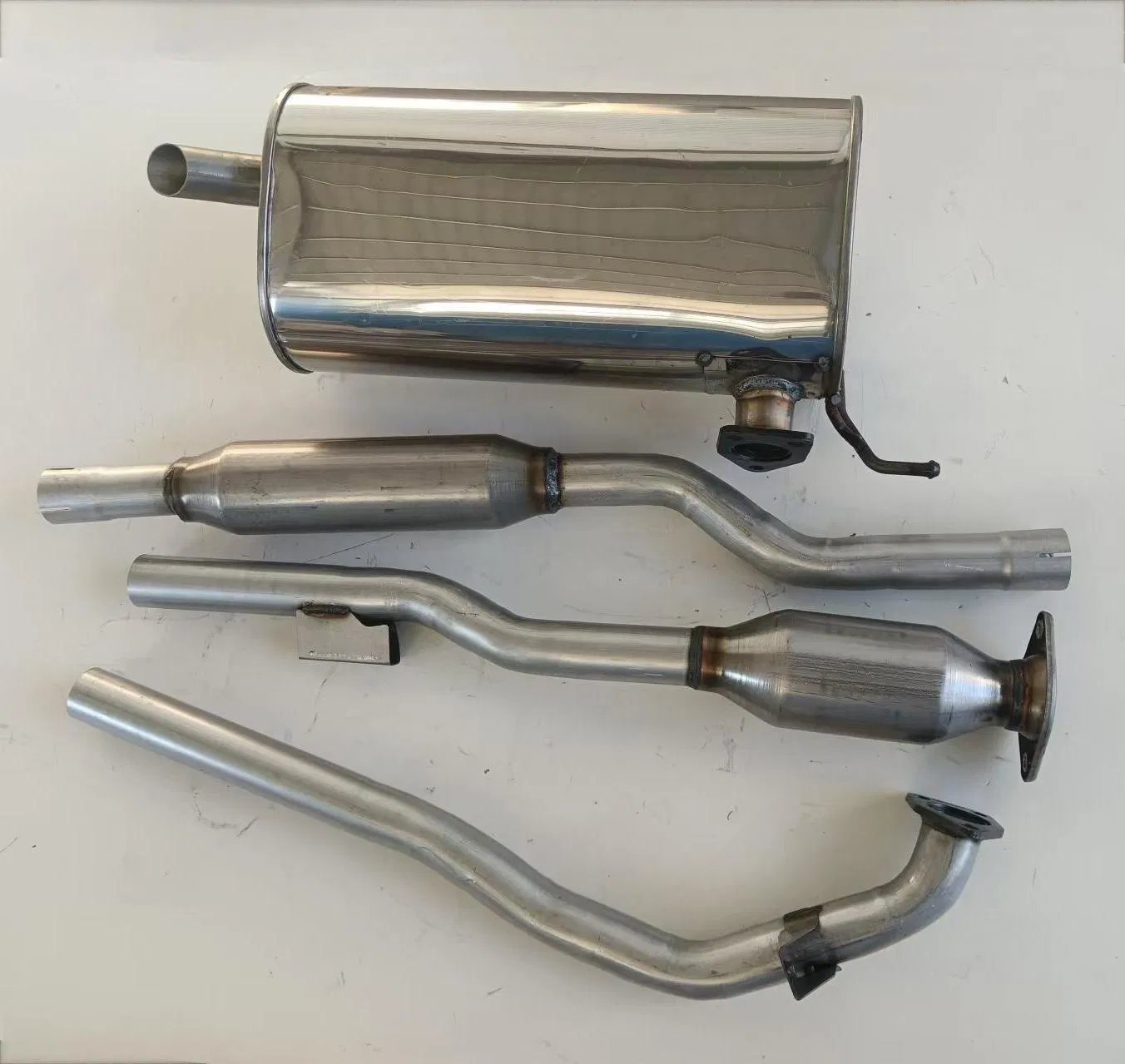 Catalytic Converter Universal High Flow Stainless Steel New Exhaust Catalytic Converter