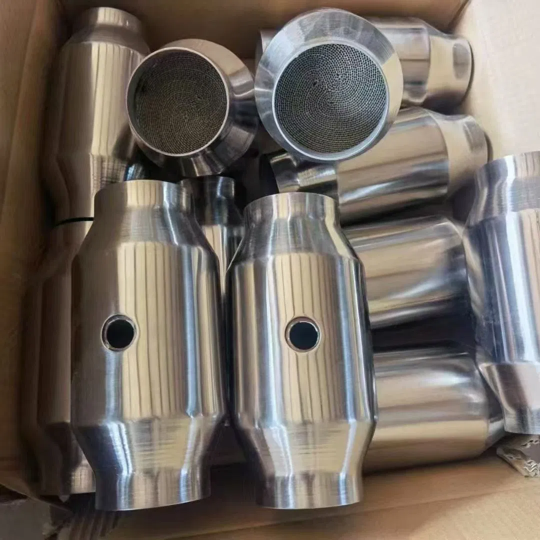 Universal 2.5"/63mm Exhaust Catalytic Converters Stainless Steel Catalytic Converter Guard Shield for Ford/Chevrolet Silverado