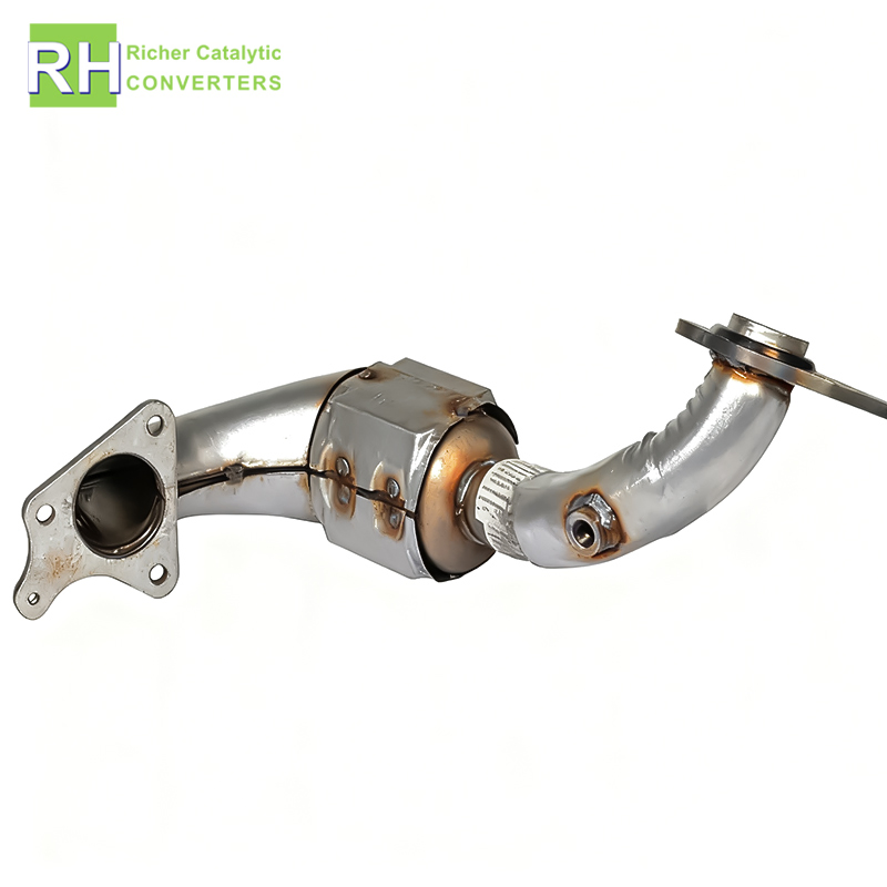 Car Exhaust Automotive Direct Fit Catalytic Converter for 2011-2017 Juke 1.6L L4