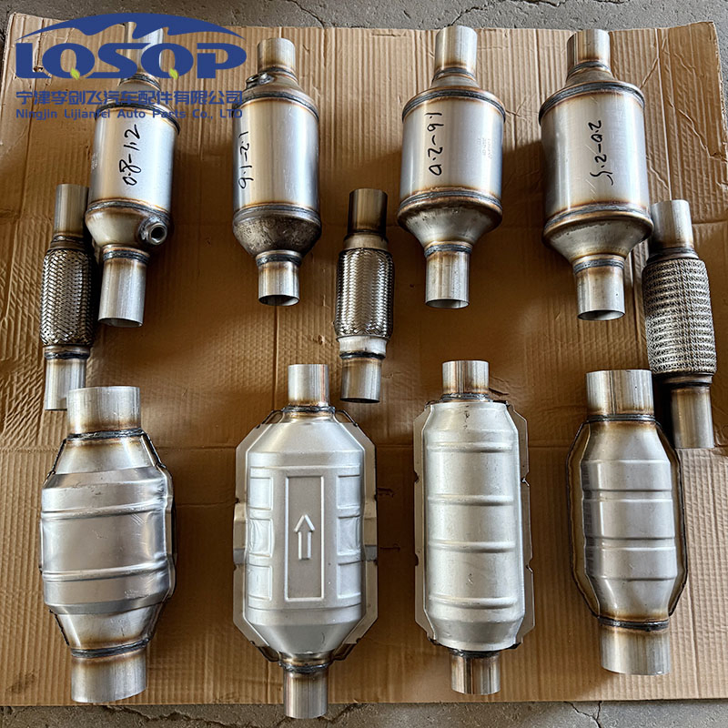 Euro 1/2/3/4/5/6 Car Exhaust System Universal Package Catalytic Converter with Honeycomb High Flow Ceramic Carrier Made in China