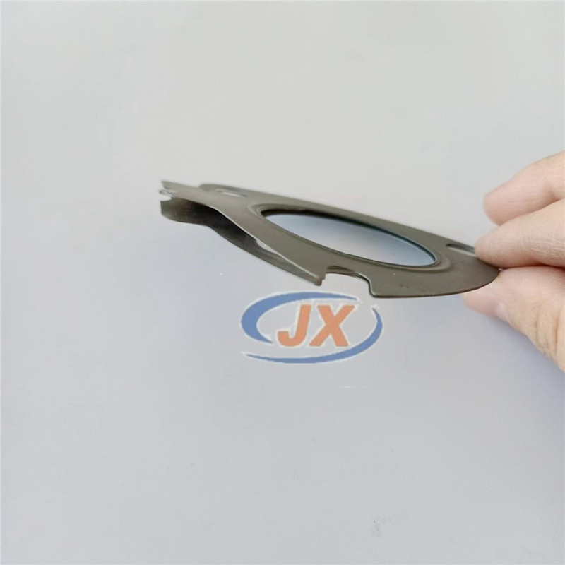 Lr049370 OEM Lr084664 Hot Selling Auto Parts Accessories Exhaust Manifold Gasket for Land Rover