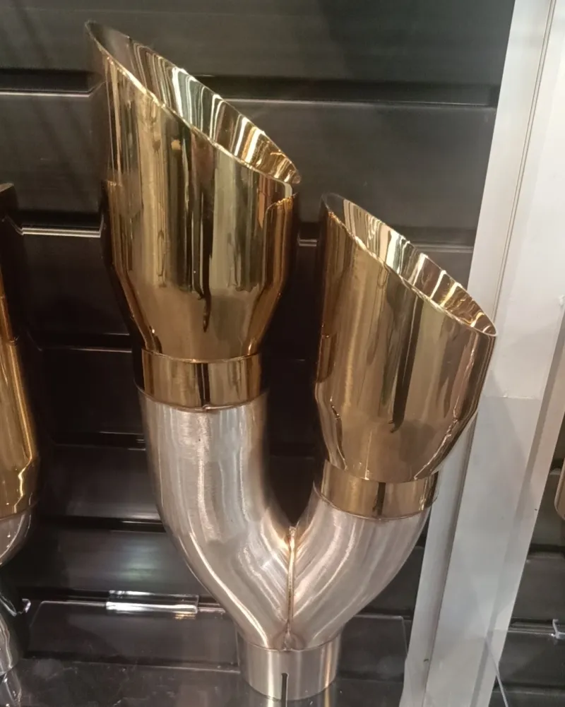 Exhaust Pipe Detail 3