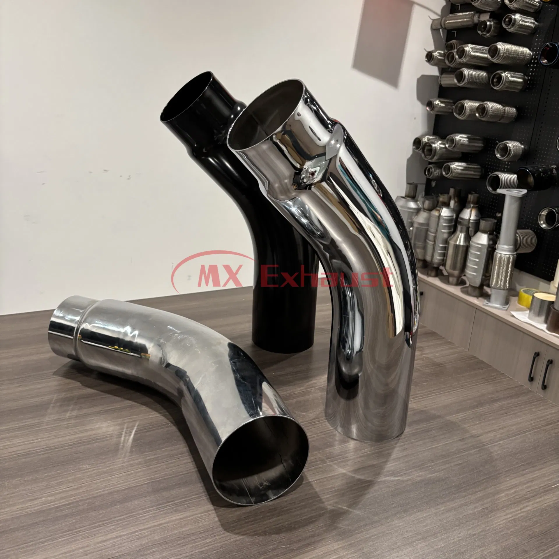 Black Painted Finish 4'' to 6", 5'' to 6'', 5'' to 7'', 5'' to 8'' Silver Chrome Exhaust Elbow Pipe with Steel Clamp
