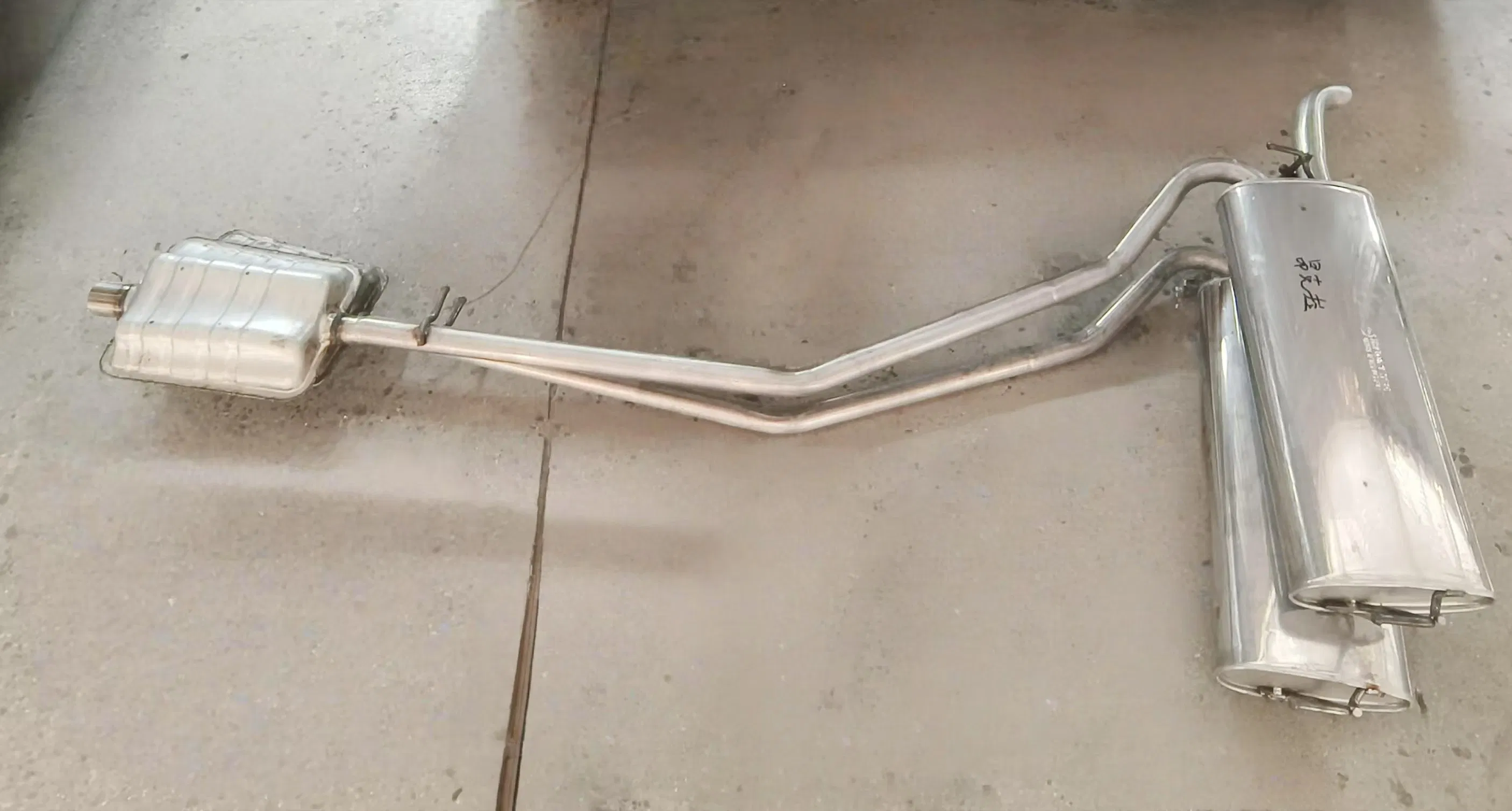 Practical Automotive Parts Exhaust Muffler Automotive Exhaust Tail Pipe