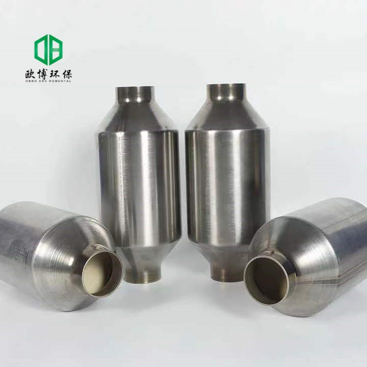 China Alumina Ceramic Factory Vehicle Ceramic Honeycomb Cordierite Substrate Universal High Flow Catalytic Converter