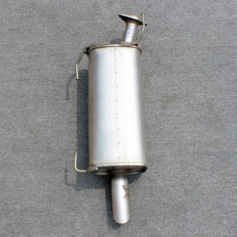 Automotive Direct Fir Exhaust Muffler for Nissan Tiida Livina Rear