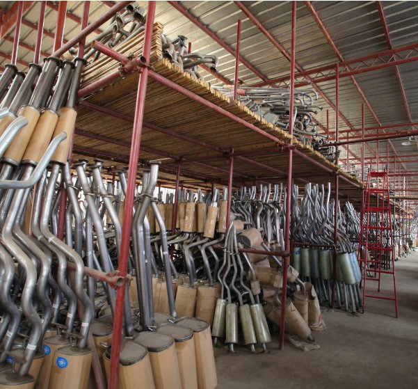 Cheap Price Stainless Steel Wholesale Exhaust Muffler for Car Toyota Camry Corolla Crown Highlander Hilux Land Cruiser RAV4 Yaris Auto Part Exhaust Pipe Muffler