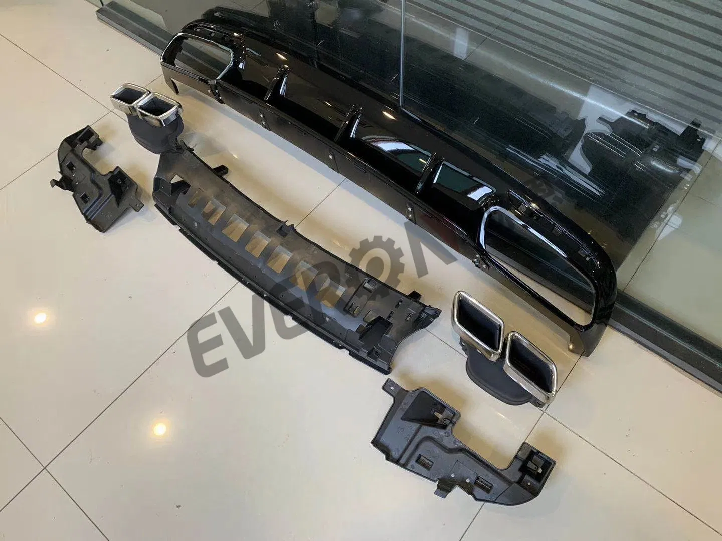 2019 S63 Coupe Rear Diffuser and Muffler Tips for Benz C217