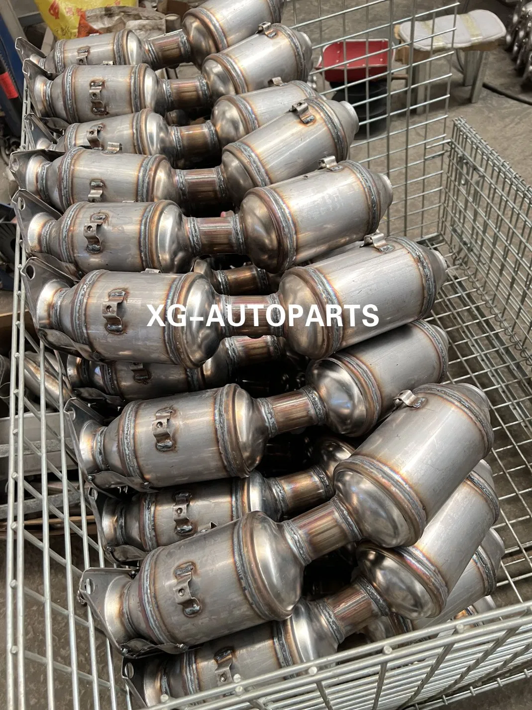 for L Exus Lx470 and Lx570 Direct Fit Catalytic Converter with Manifold