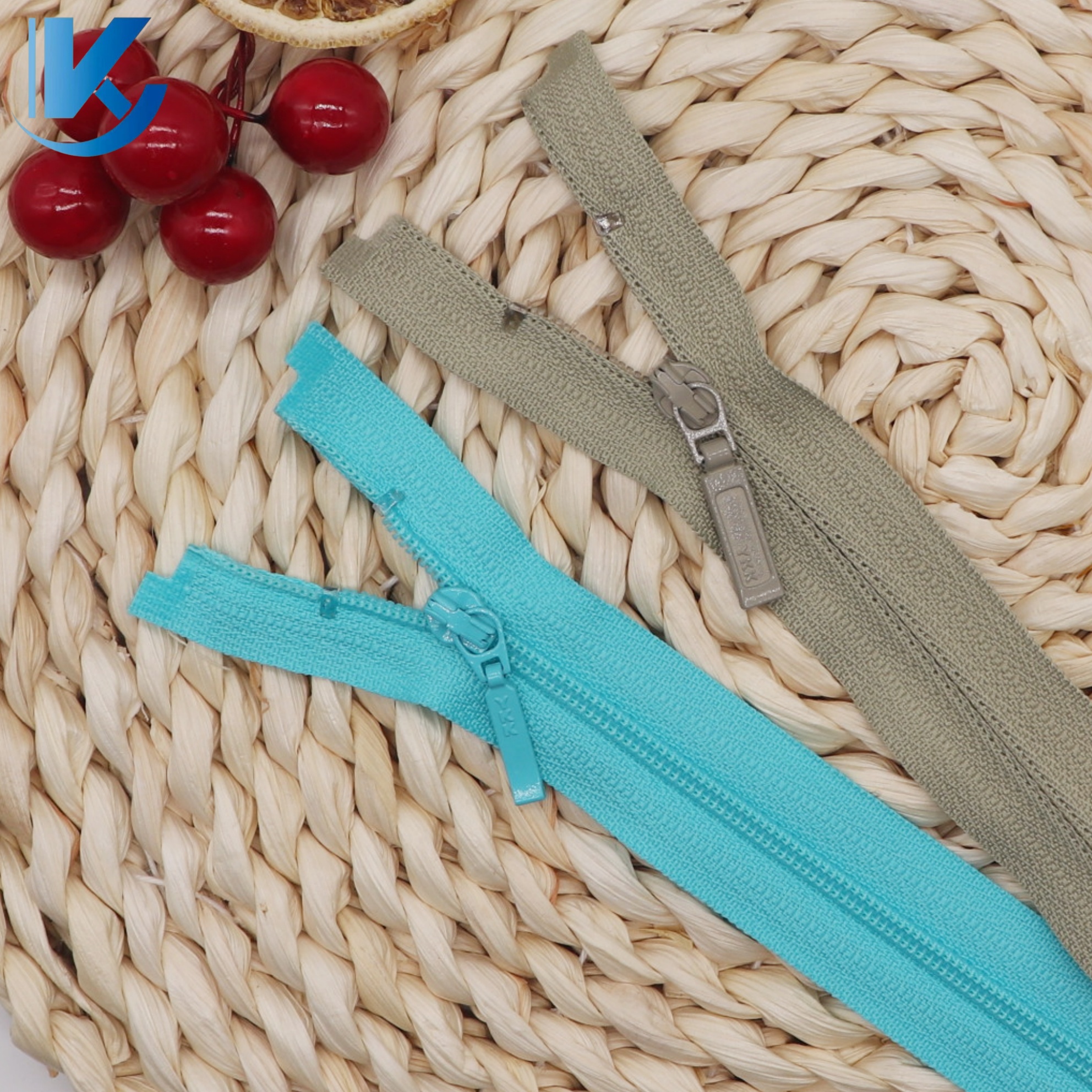 Zipper Detail