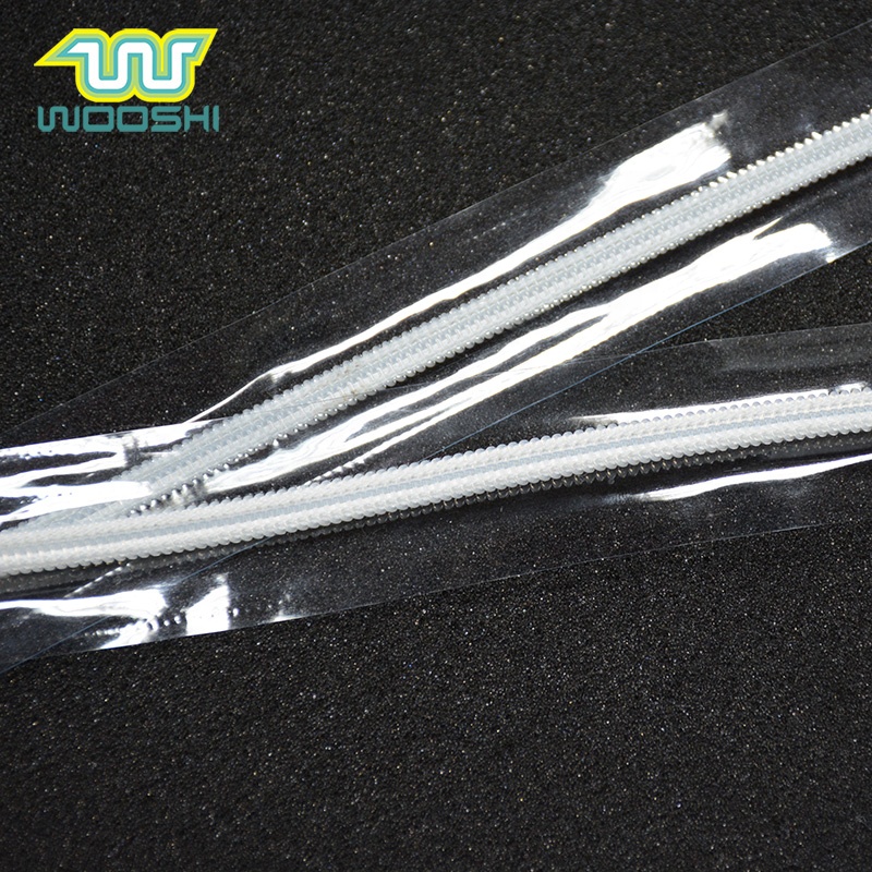 Waterproof PVC Tape Zipper Clear PVC Tape Nylon Coil Zipper Rolls Transparent Zipper for PVC Plastic Custom Plastic Zip 5#